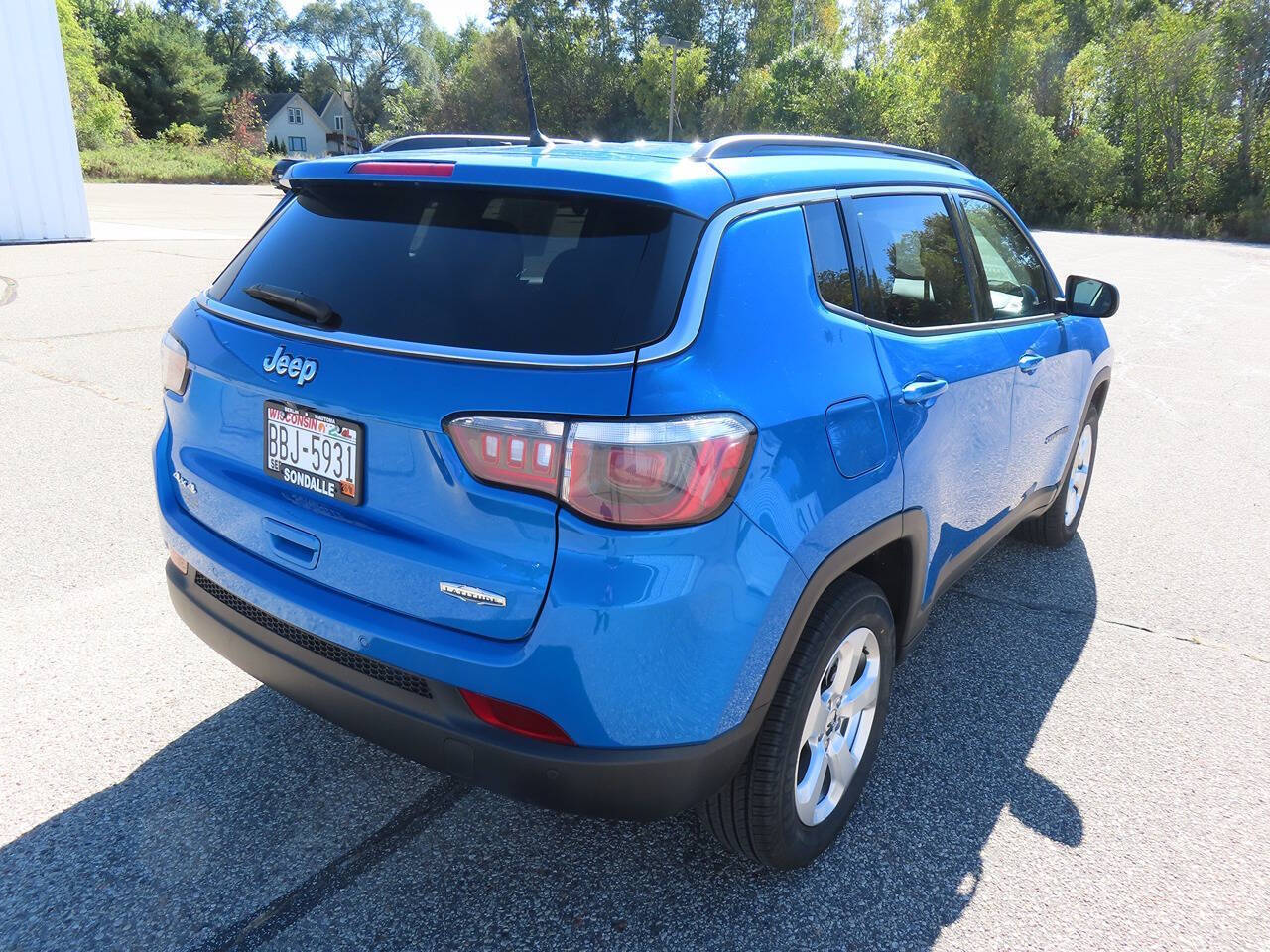 2018 Jeep Compass Latitude photo 3