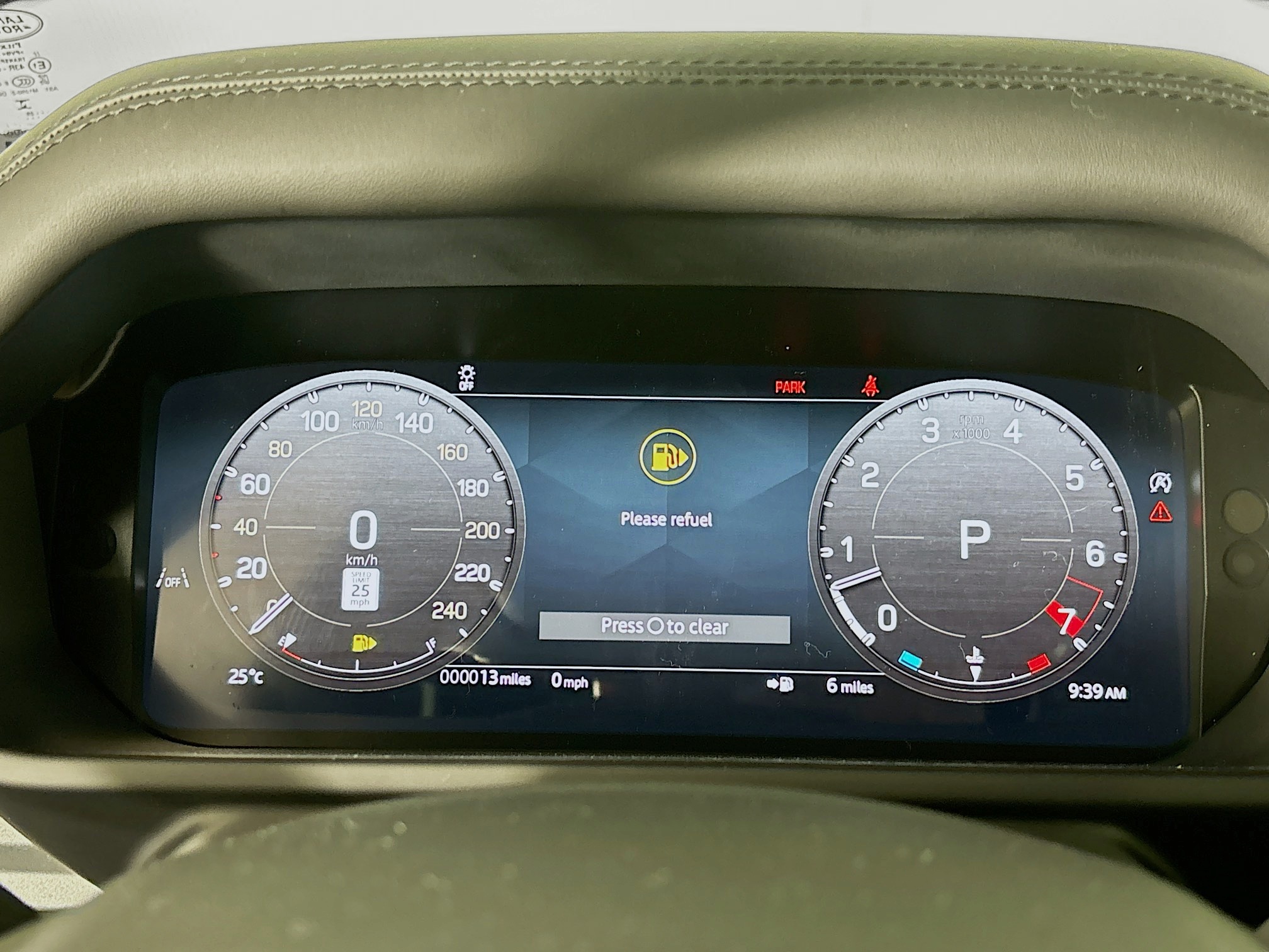 2025 Land Rover Defender 130 S photo 13