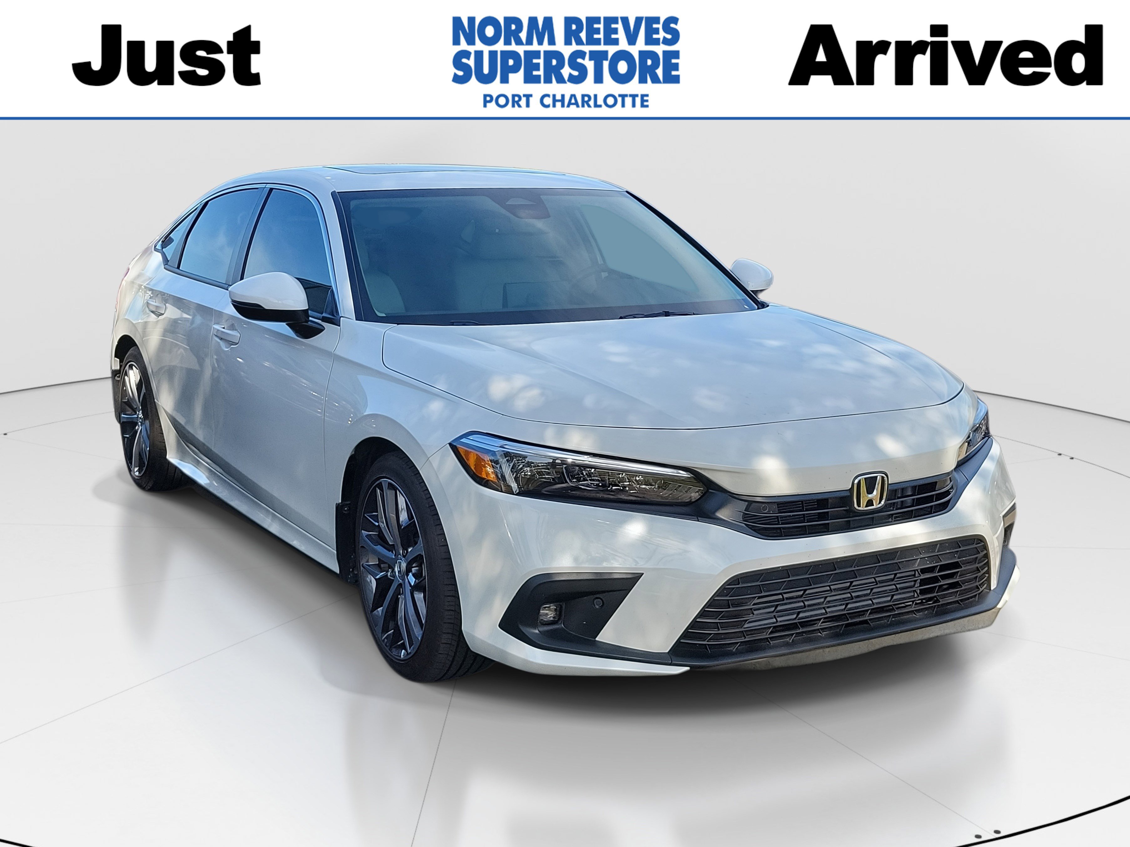 2024 Honda Civic Touring's photo