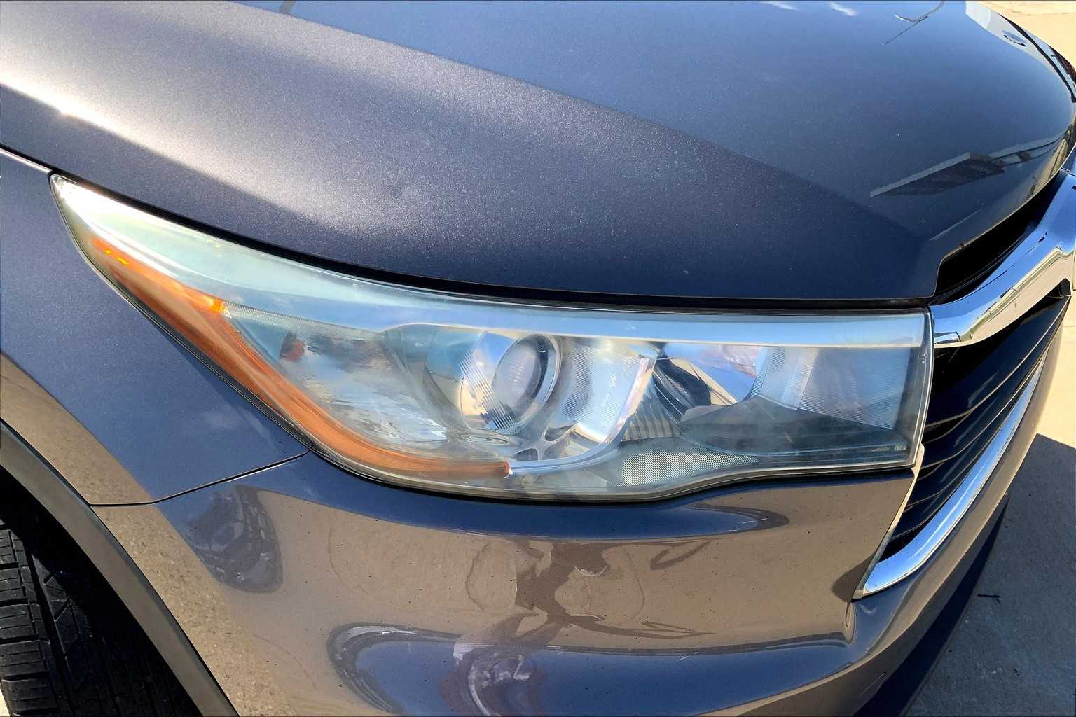 2014 Toyota Highlander Limited photo 24