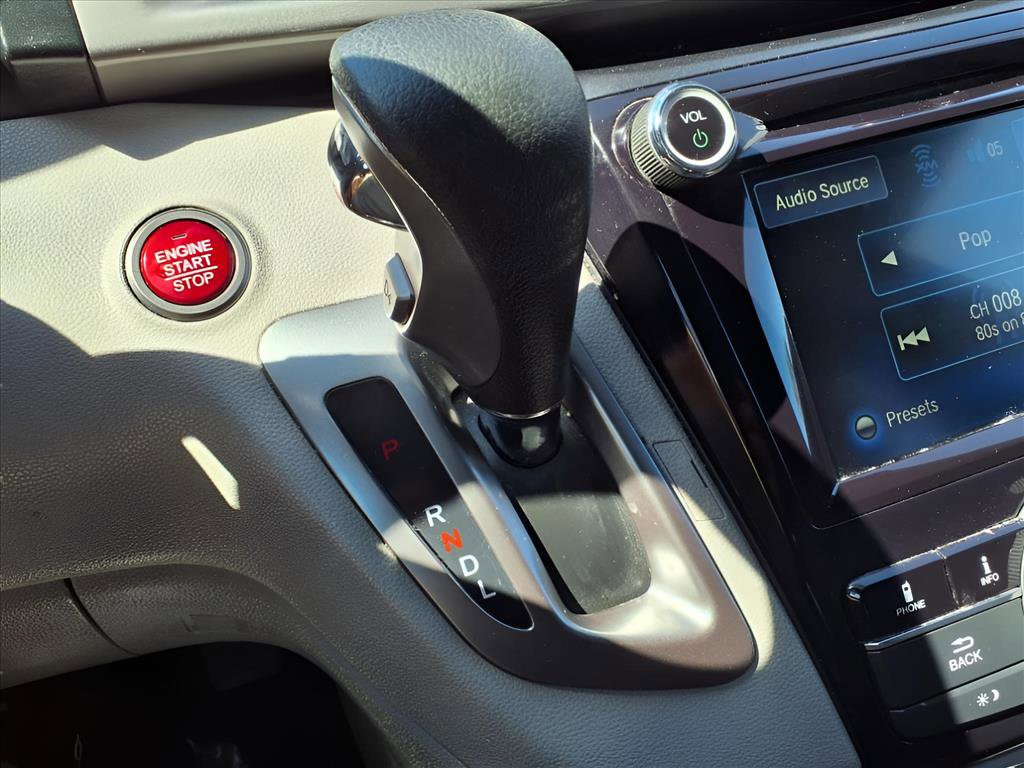 2016 Honda Odyssey SE photo 24