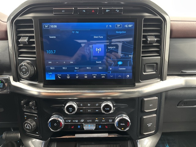 2023 Ford F-150 Lariat photo 17