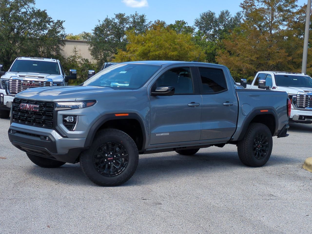 2026 GMC Canyon Elevation's photo