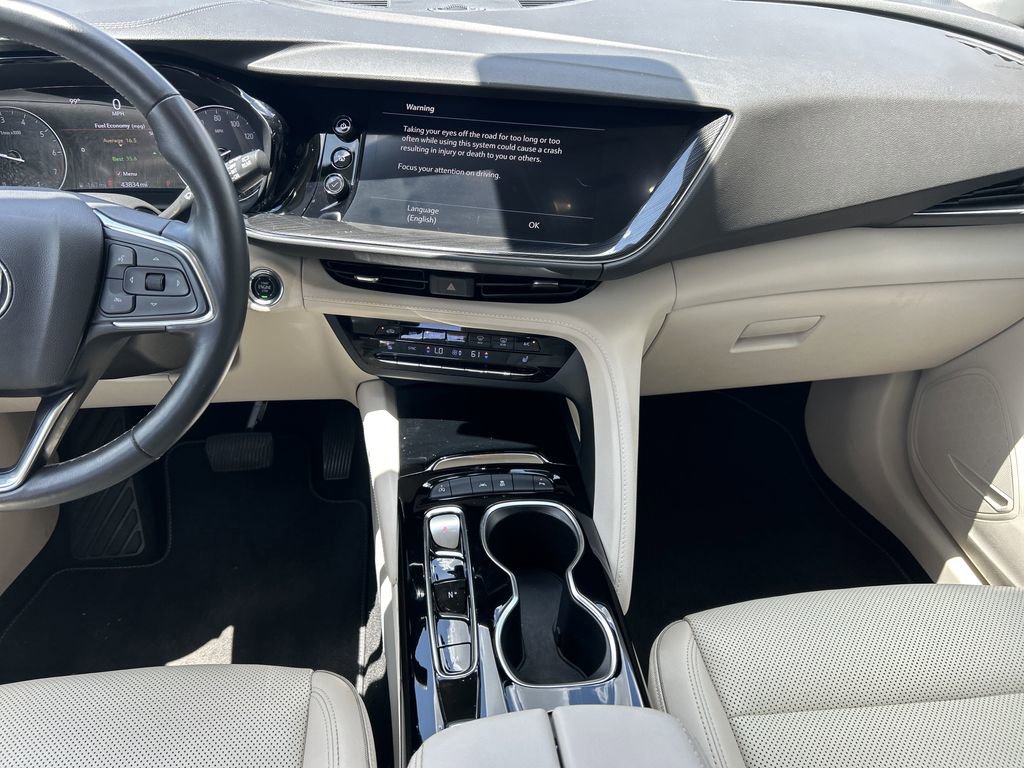 2022 Buick Envision Essence photo 16
