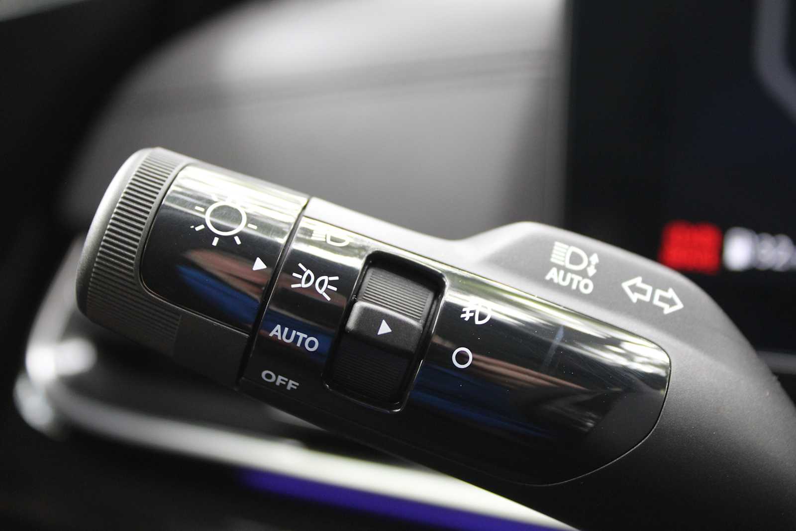 2025 Kia Carnival SX Prestige photo 32