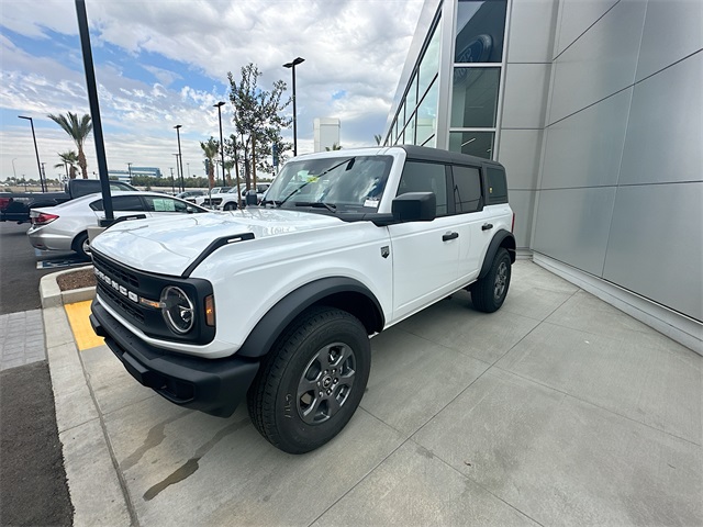 2025 Ford Bronco Big Bend photo 3