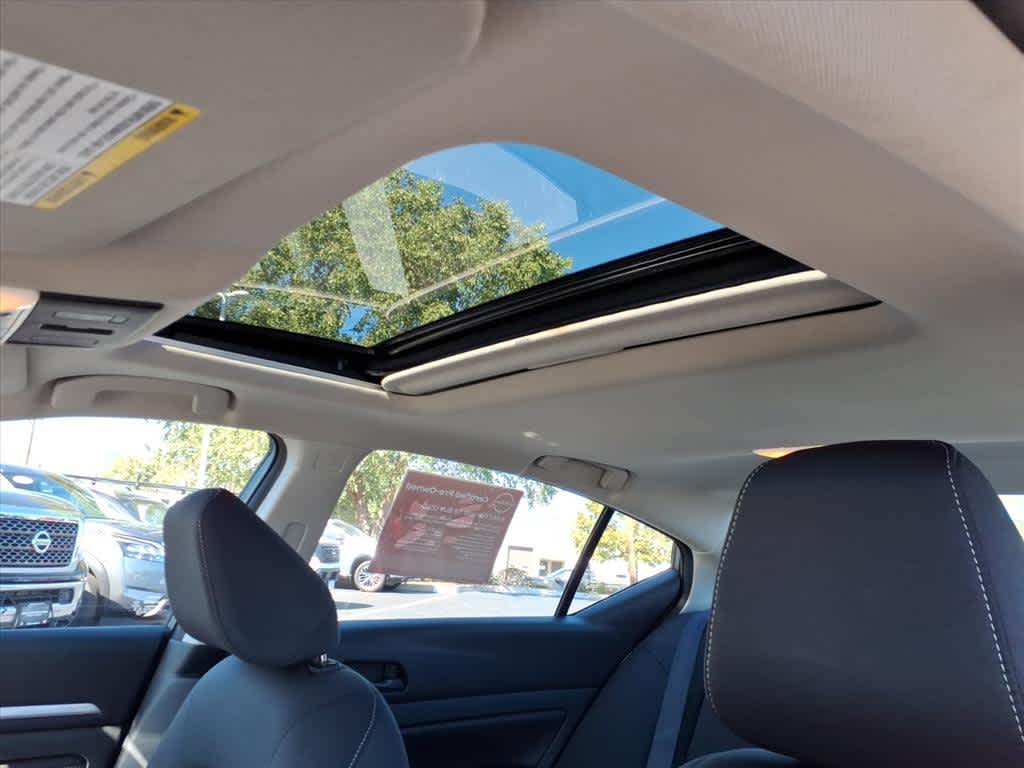 2023 Nissan Altima 2.5 SV photo 17
