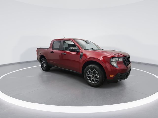 2025 Ford Maverick XLT photo 2