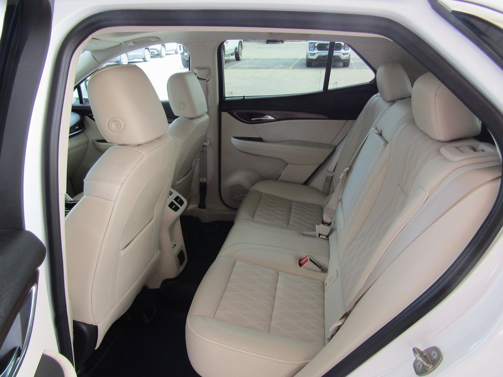 2022 Buick Envision Avenir photo 25