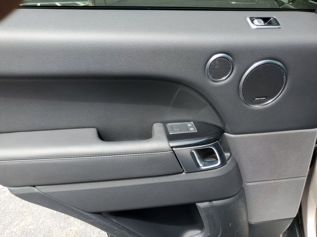 2022 Land Rover Range Rover Sport HSE Silver Edition photo 10