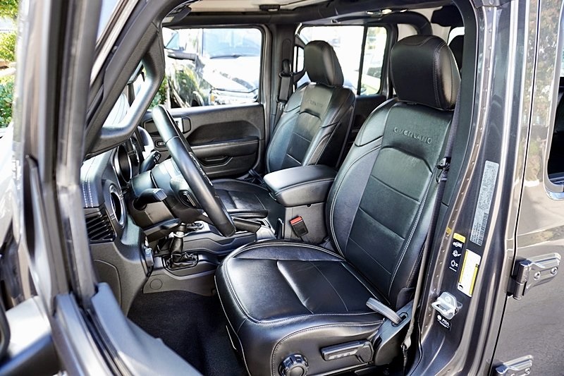 Certified Used 2021 Gray Jeep Overland image 18