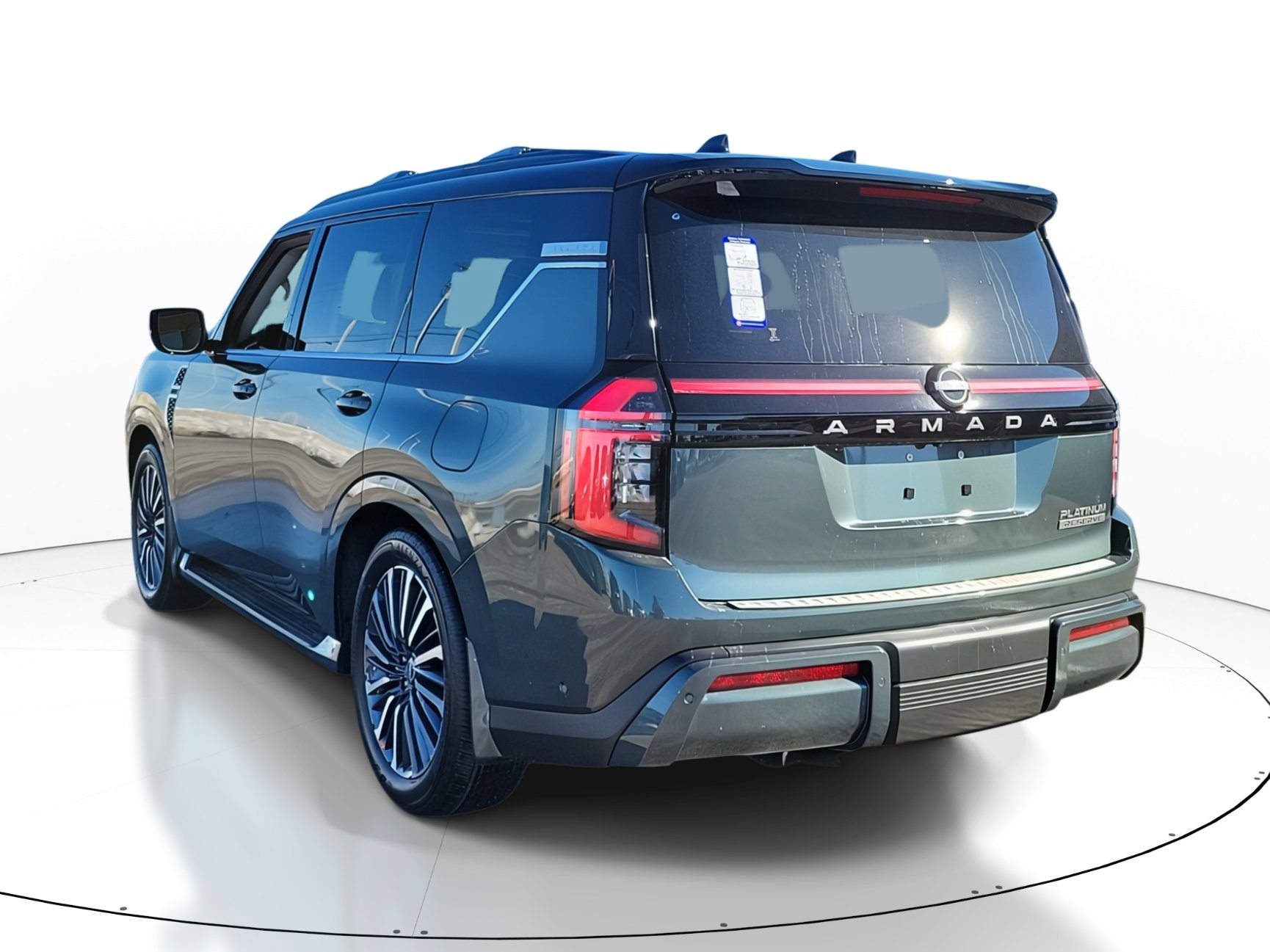 2025 Nissan Armada Platinum Reserve photo 3