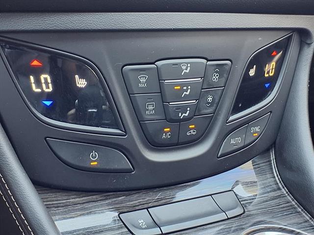 2018 Buick Envision Essence photo 13