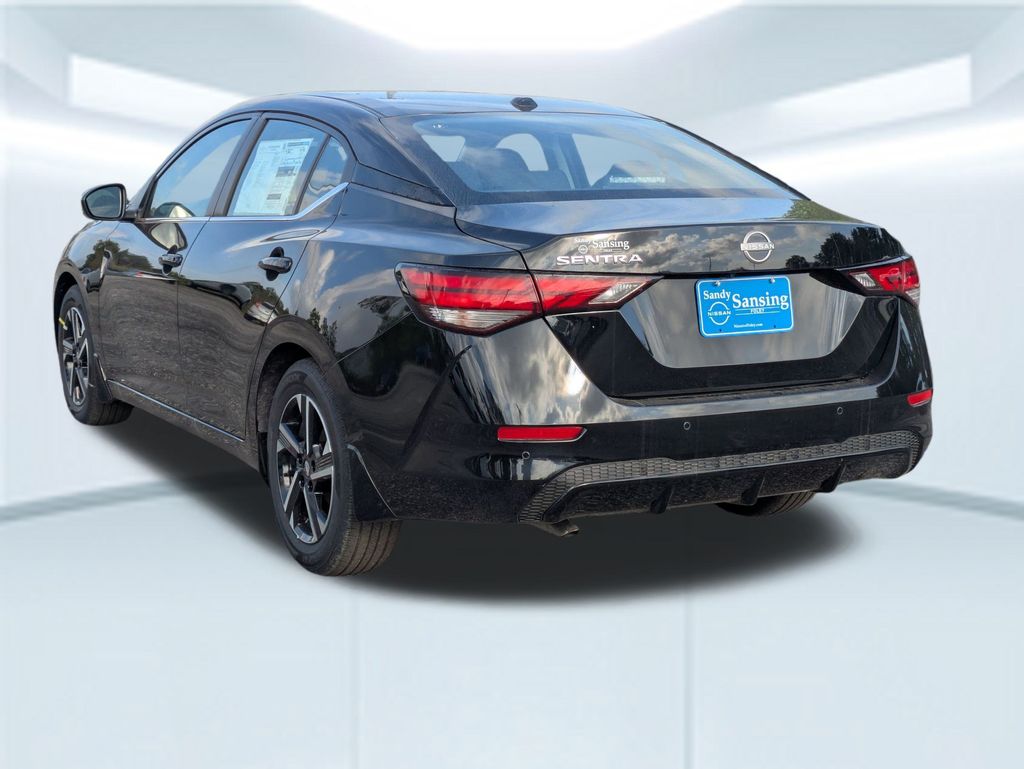 2025 Nissan Sentra SV photo 3