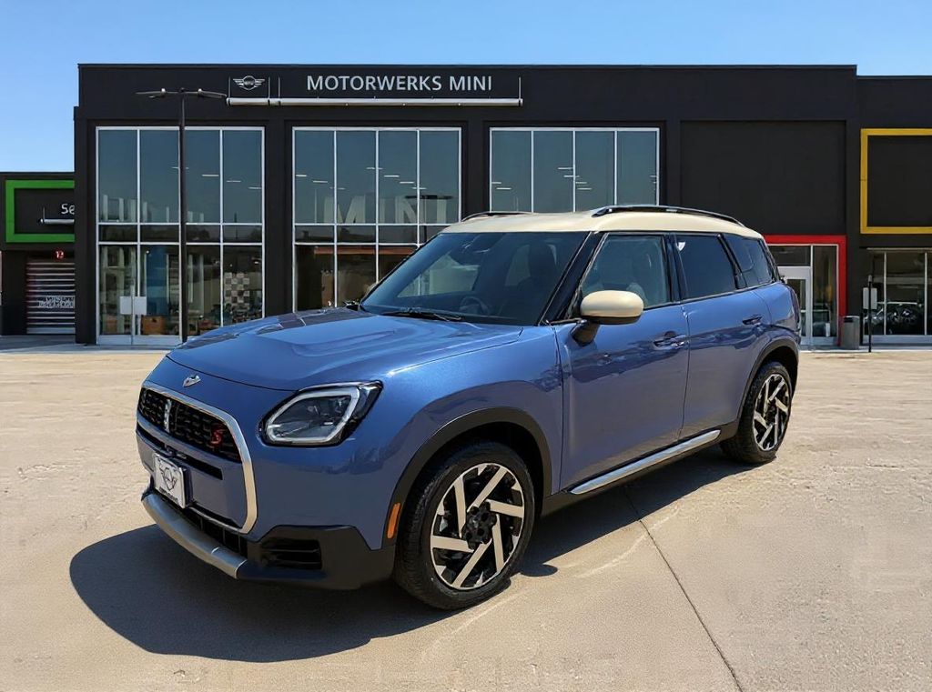 2026 MINI Countryman S's photo