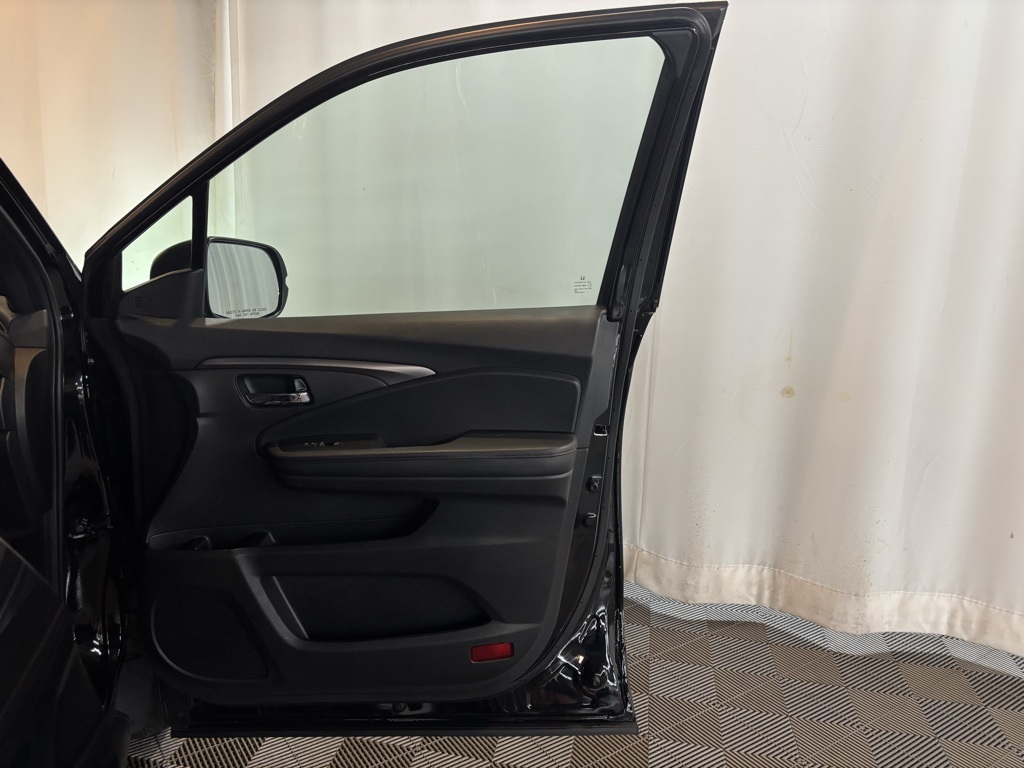 2022 Honda Pilot Sport photo 22