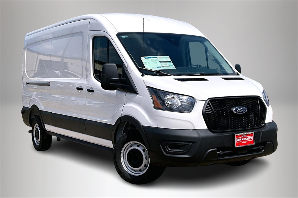 2025 Ford Transit Van Base's photo