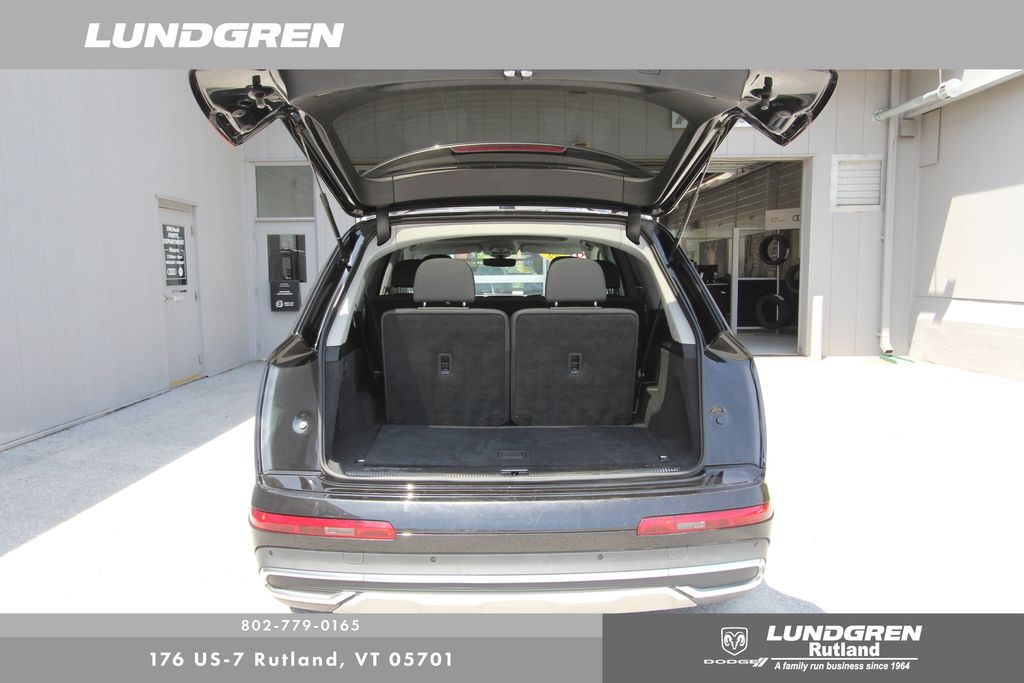 2022 Audi Q7 55 Premium Plus photo 26