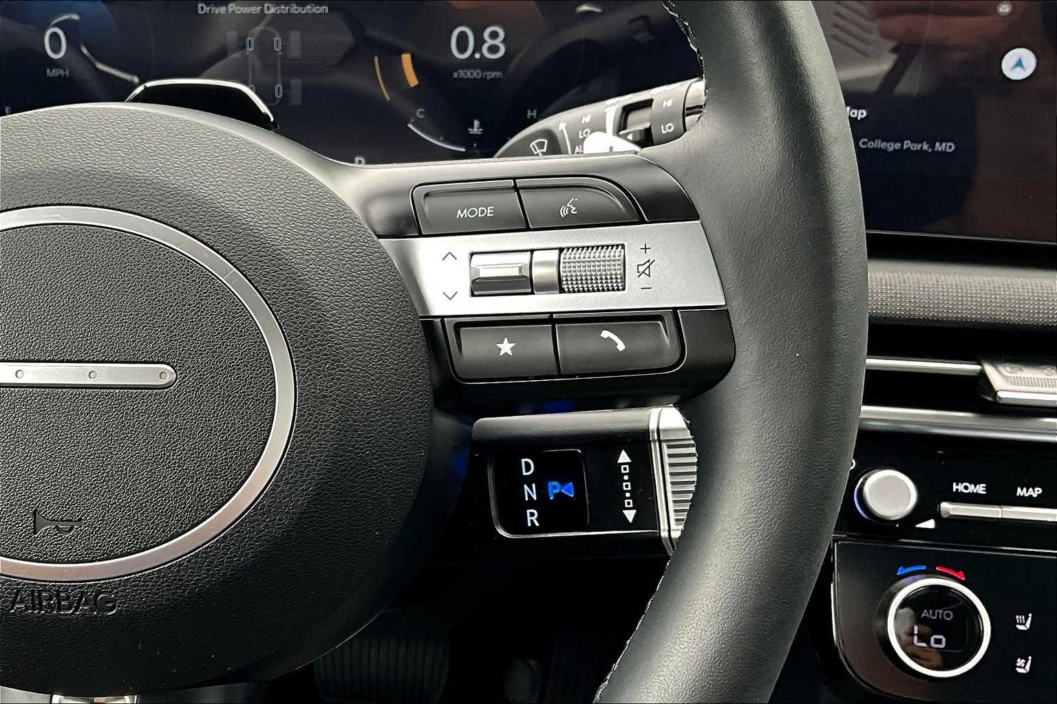 2025 Hyundai Tucson Limited photo 24