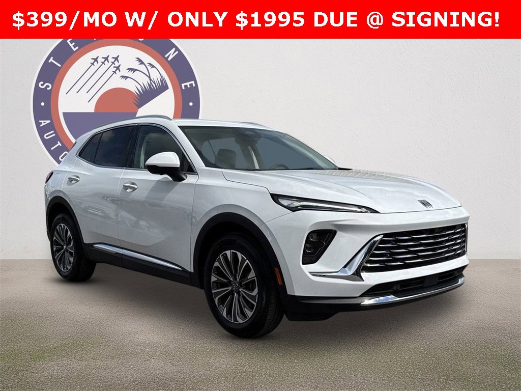 2025 Buick Envision Preferred's photo