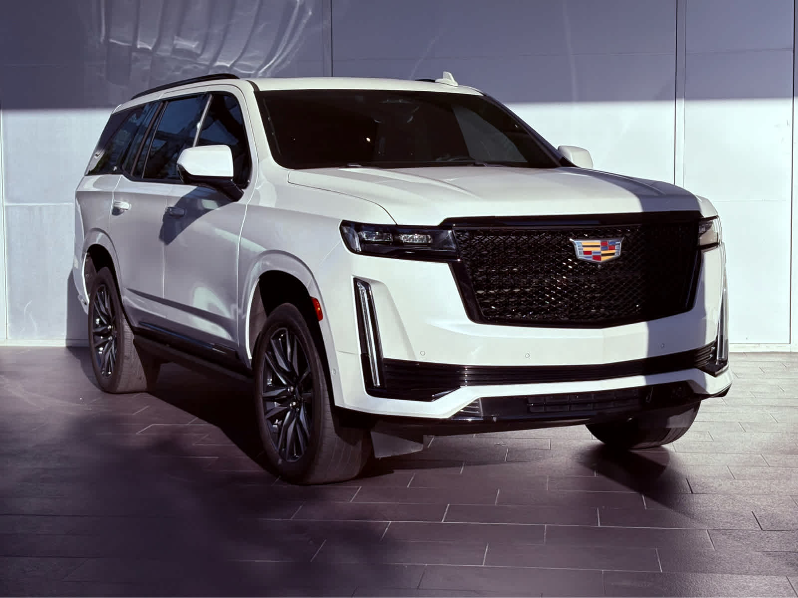 2021 Cadillac Escalade Sport Platinum photo 3