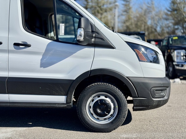 2025 Ford Transit Cargo Van photo 2