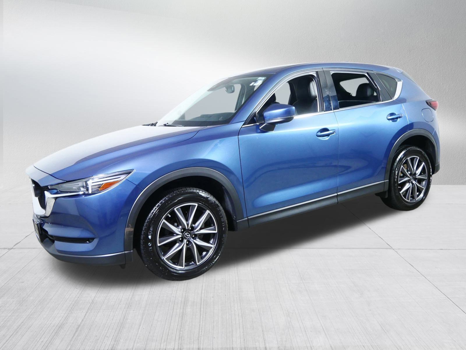 2017 Mazda CX-5 Grand Touring photo 3