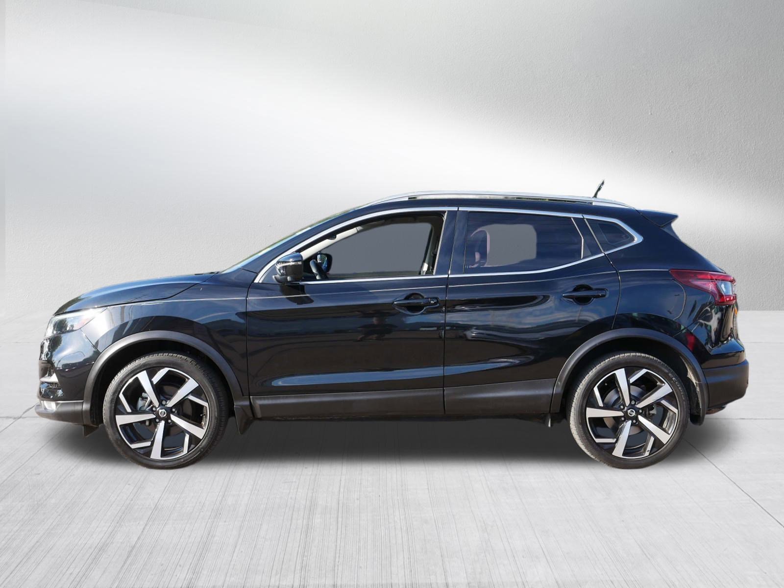 2022 Nissan Rogue Sport SL photo 4