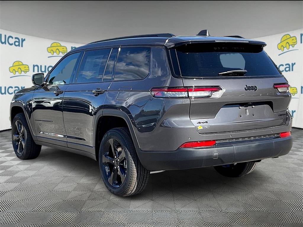 2025 Jeep Grand Cherokee Limited photo 4
