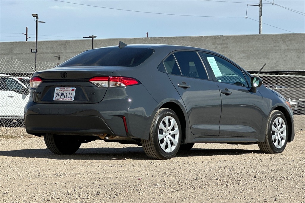 2024 Toyota Corolla LE photo 4