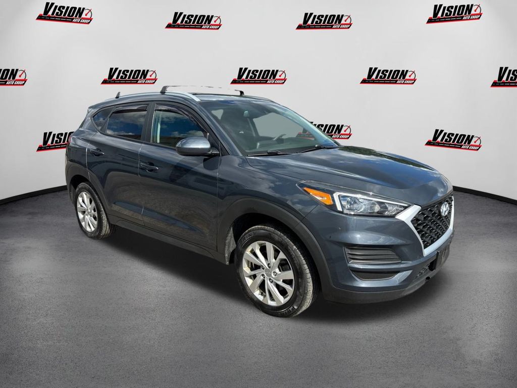 2020 Hyundai Tucson Value photo 3