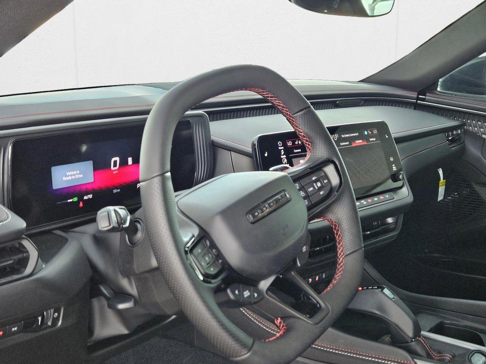 2025 Dodge Charger Daytona R/T photo 3