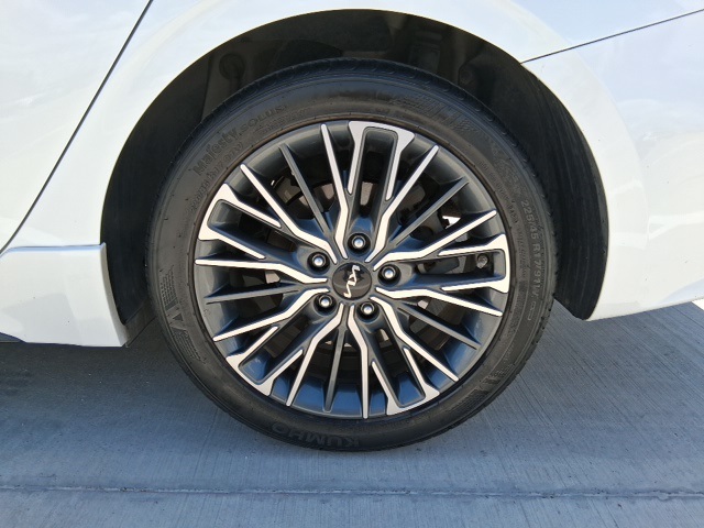 2023 Kia Forte GT-Line photo 20