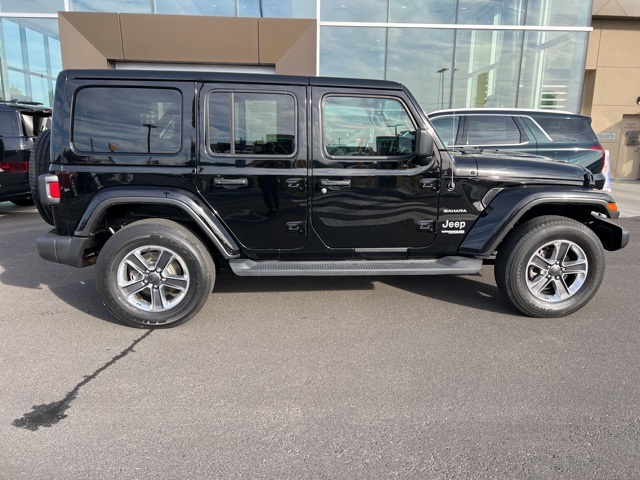 2021 Jeep Wrangler Unlimited Sahara photo 2