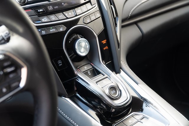 2025 Acura RDX Advance photo 28