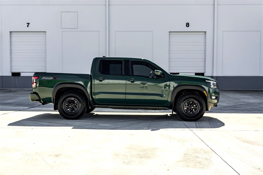 2025 Nissan Frontier PRO-X photo 4