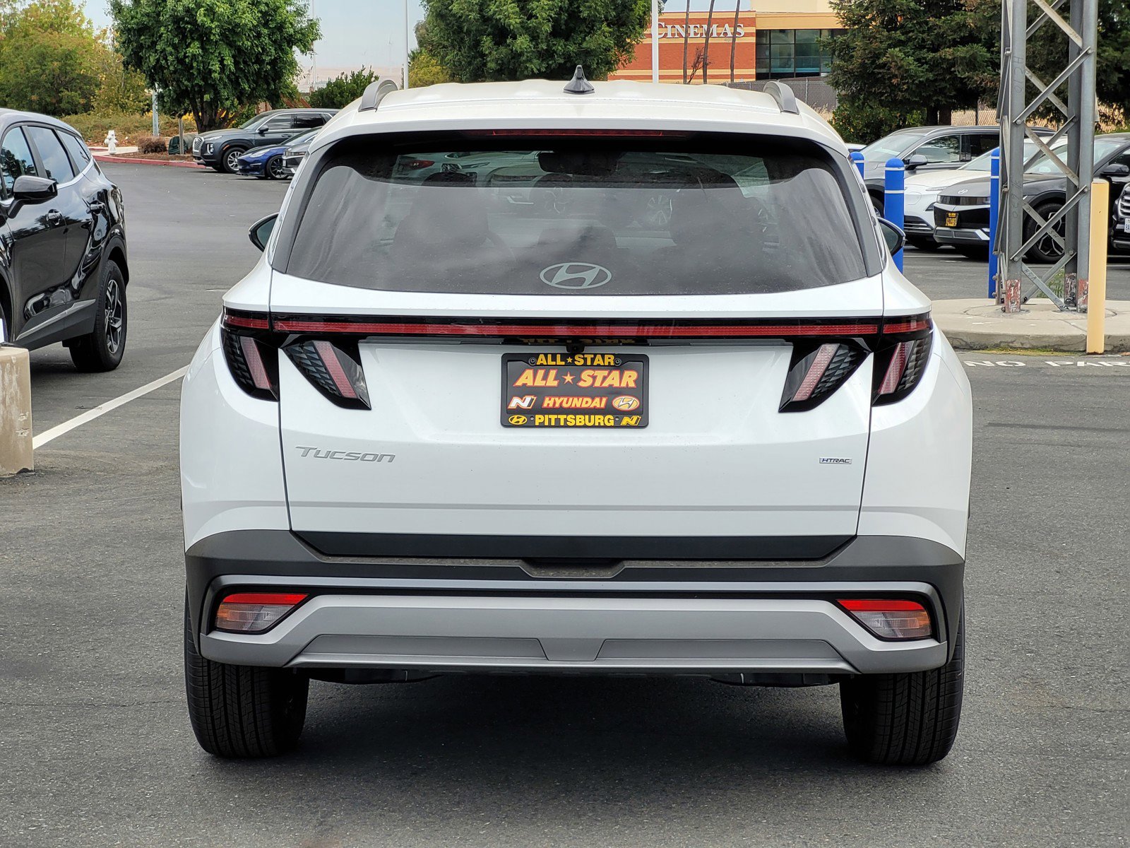 2025 Hyundai Tucson SEL Convenience photo 4