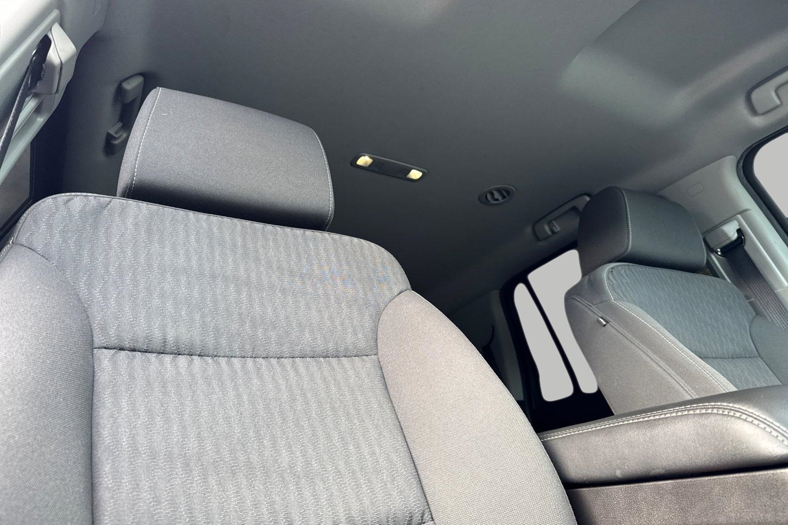 2019 Chevrolet Tahoe LS photo 19