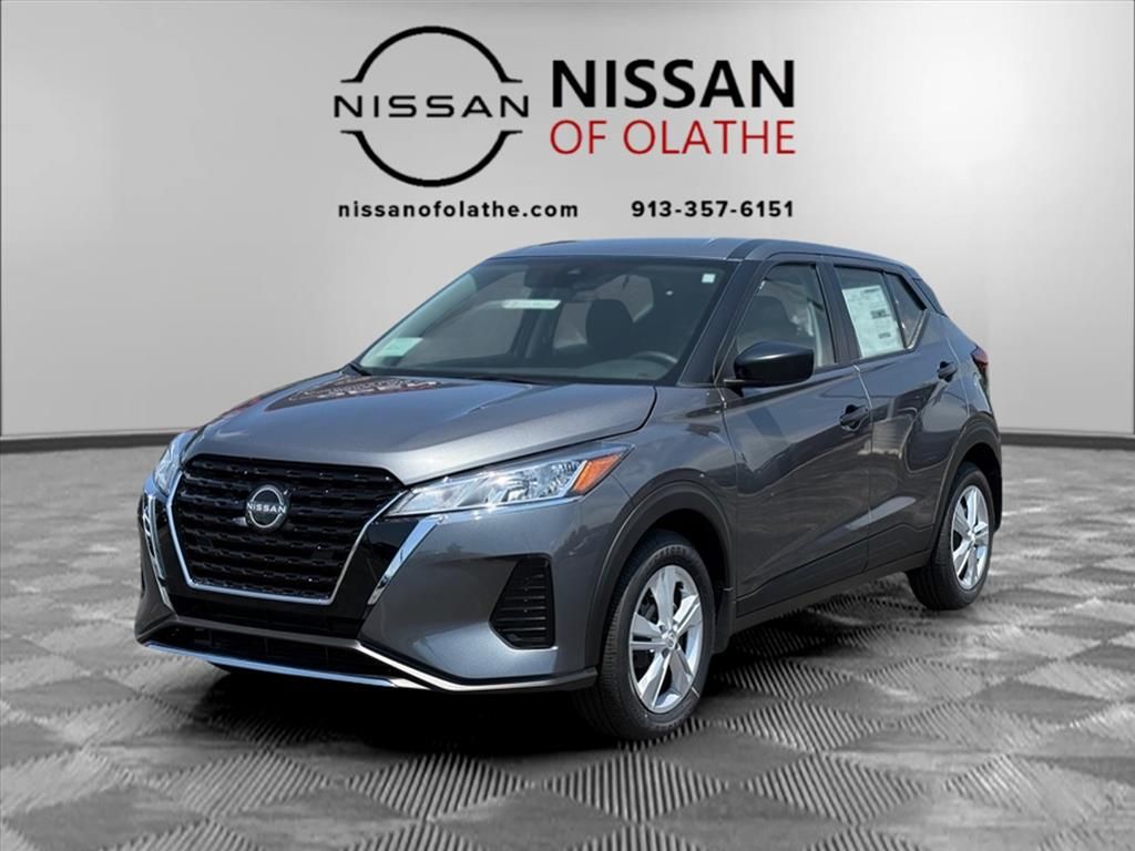 2025 Nissan KICKS PLAY Base's photo