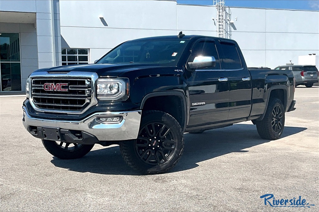 2018 Gmc Sierra 1500 SLE photo 3