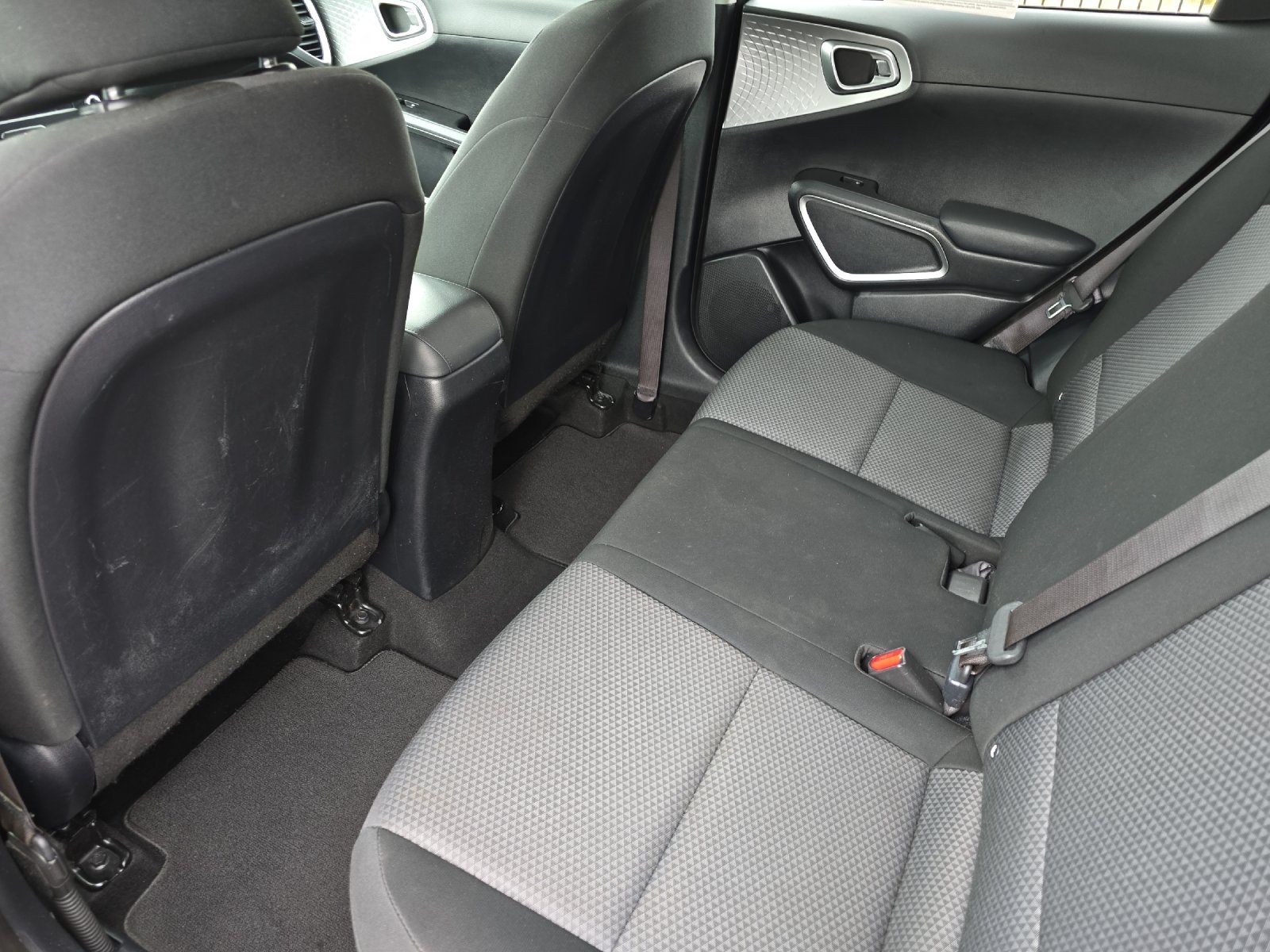 2023 Kia Soul LX photo 9
