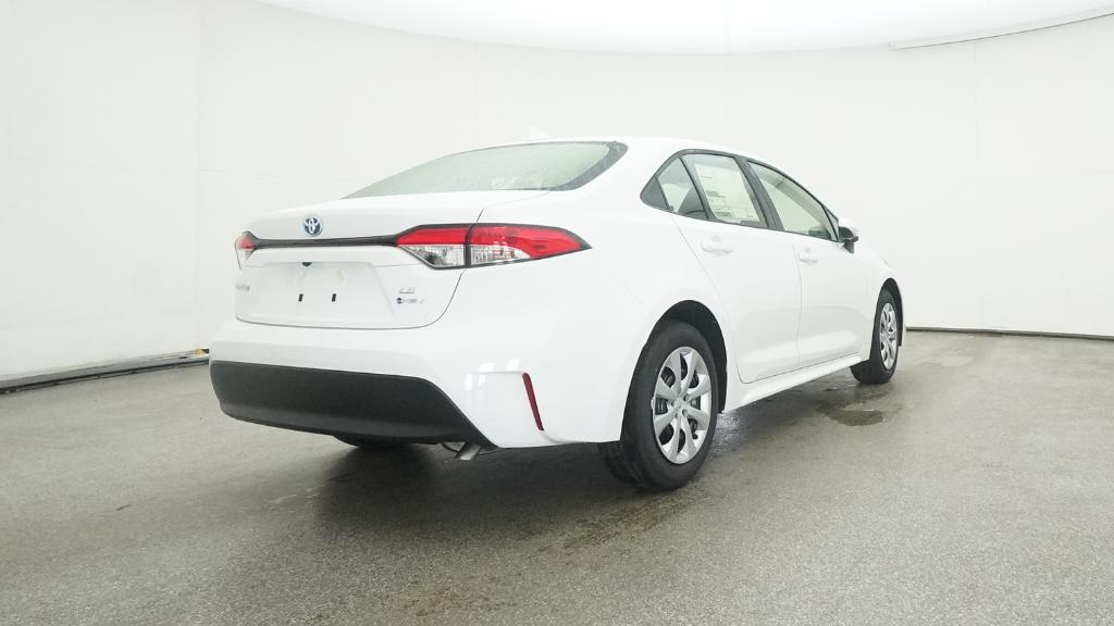 2025 Toyota Corolla Hybrid LE photo 18
