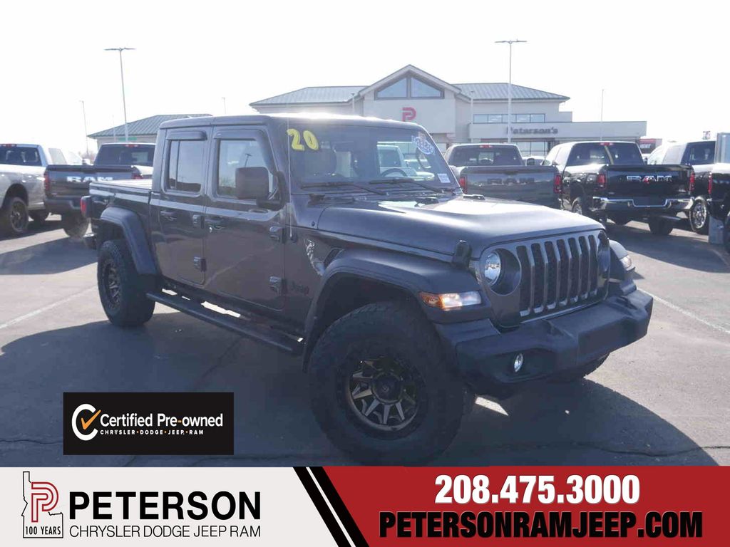 2020 Jeep Gladiator Sport S's photo