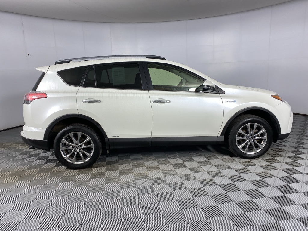 2017 Toyota RAV4 Hybrid Limited photo 8