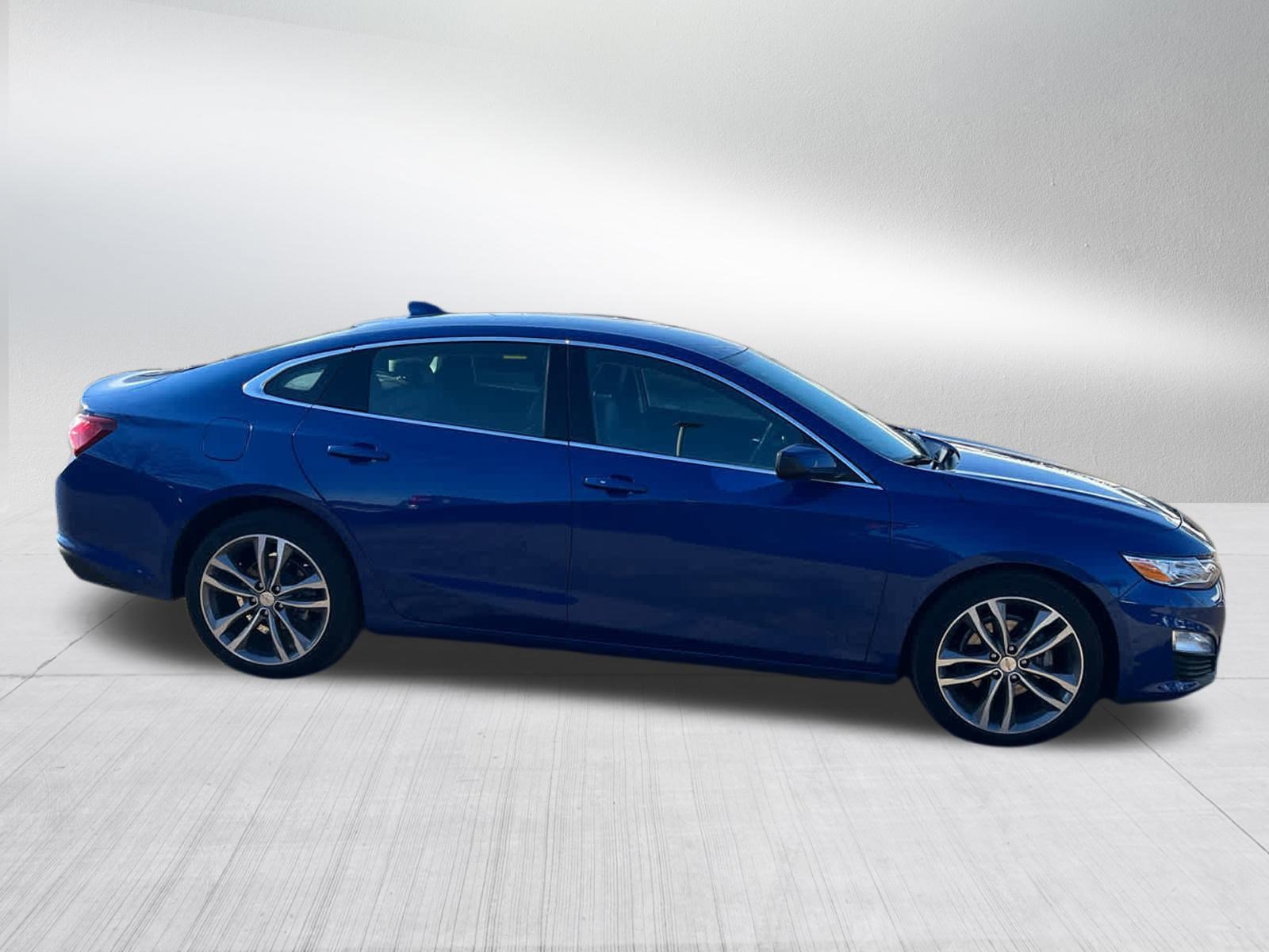 Used 2023 Chevrolet Malibu 2LT with VIN 1G1ZE5ST8PF142822 for sale in Brooklyn Center, Minnesota