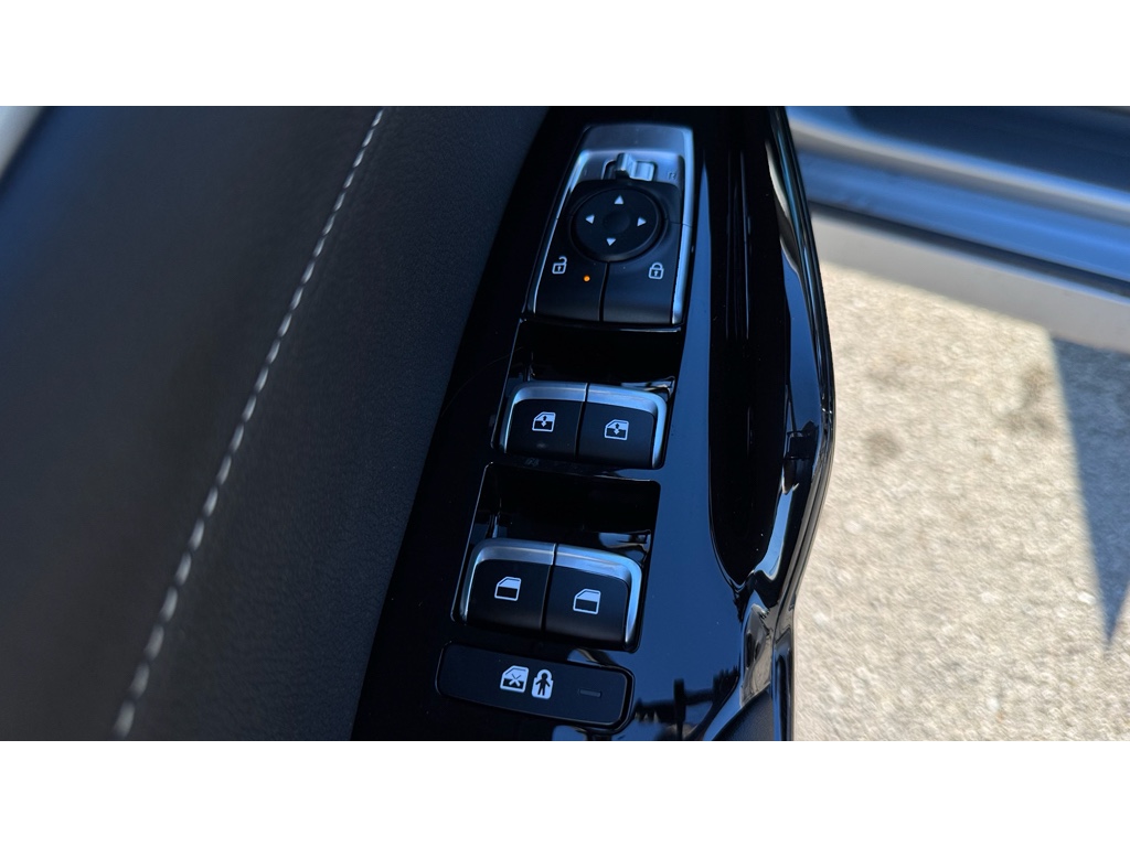 2026 Kia K5 GT-Line photo 21
