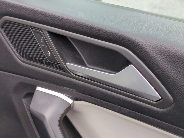 2021 Volkswagen Tiguan SE R-Line Black photo 31