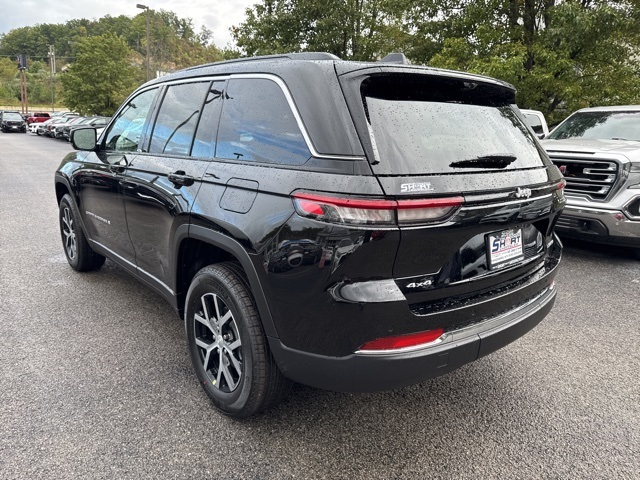 2025 Jeep Grand Cherokee Limited photo 4