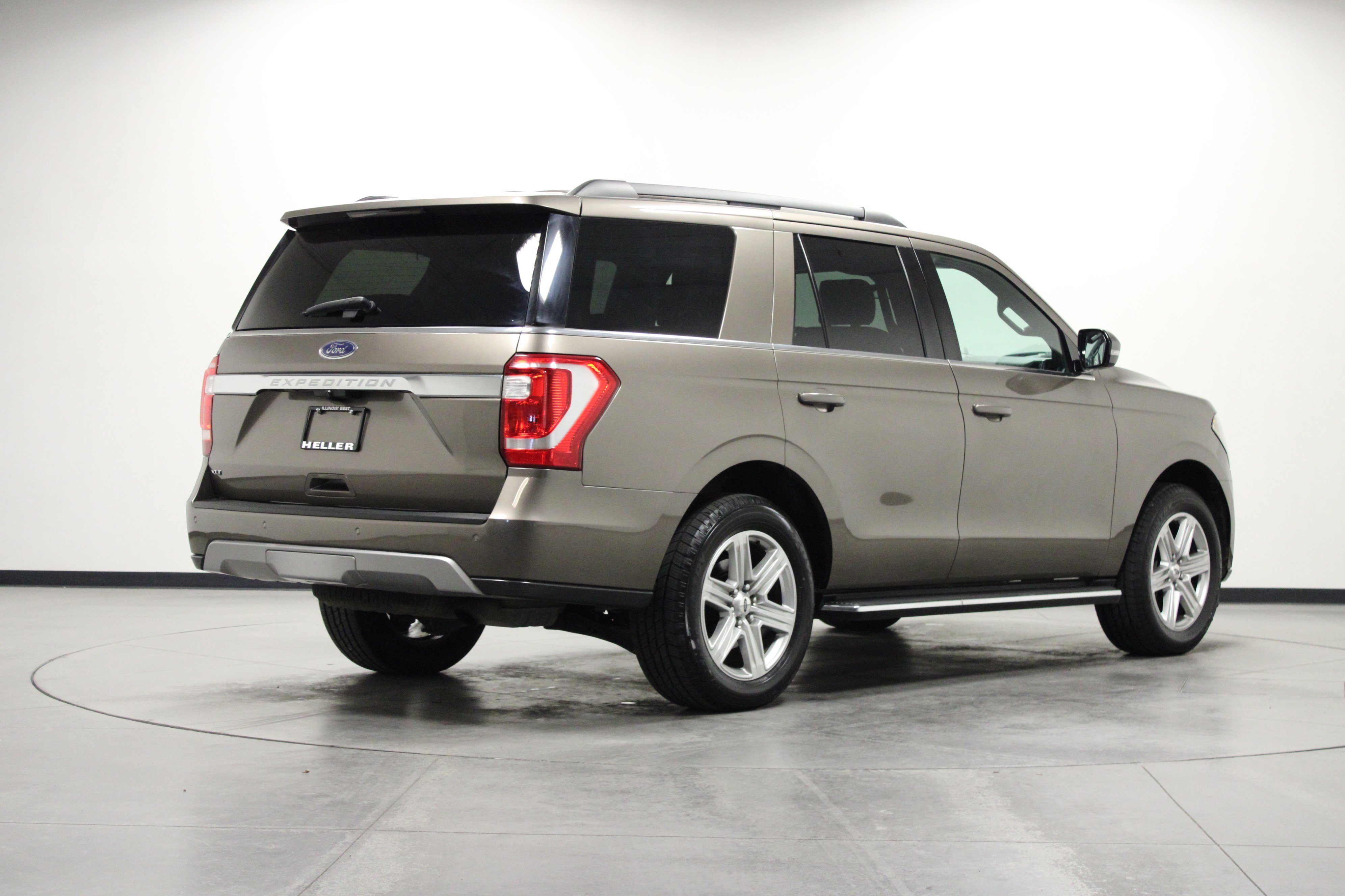 2018 Ford Expedition XLT photo 3