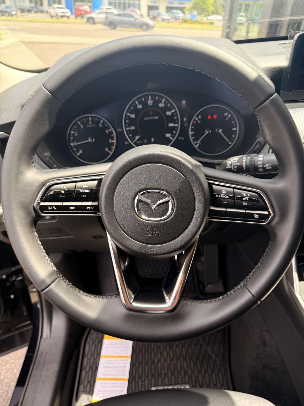 2025 Mazda CX-90 Select photo 7